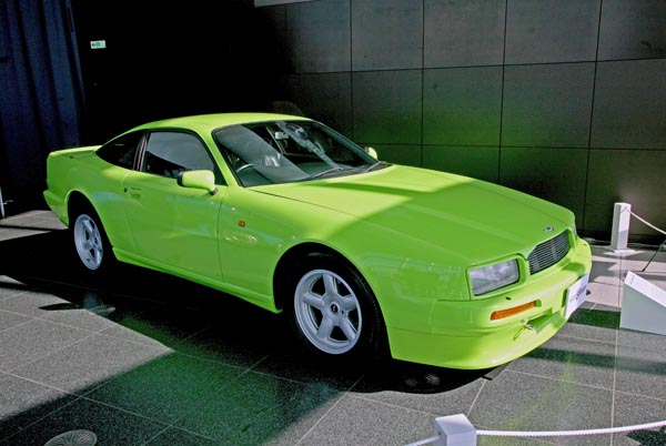 M-BASE エムベース ｜ 街角のクルマたちAtoZ